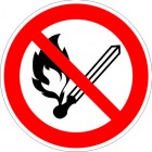 ЗнакПром Знак P02 Запрещается пользоваться открытым огнем и курить (Пластик ФЭС-24 200х200х2 мм)
